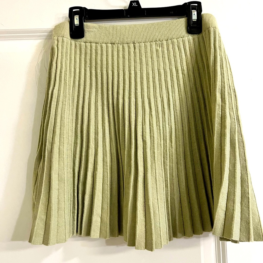 Luca + Grae - Green Tennis Skirt - Size M - NEVER WORN